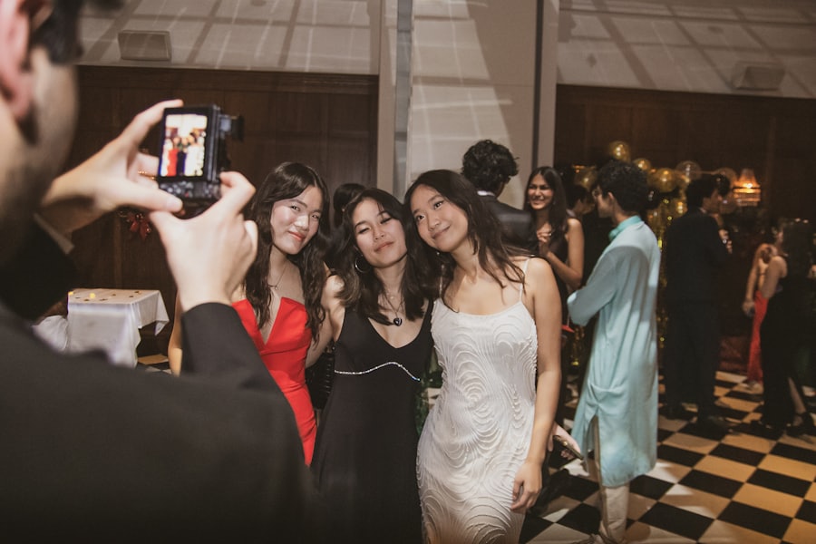 Guests in evening wear gathered for a photograph at a themed social evening.